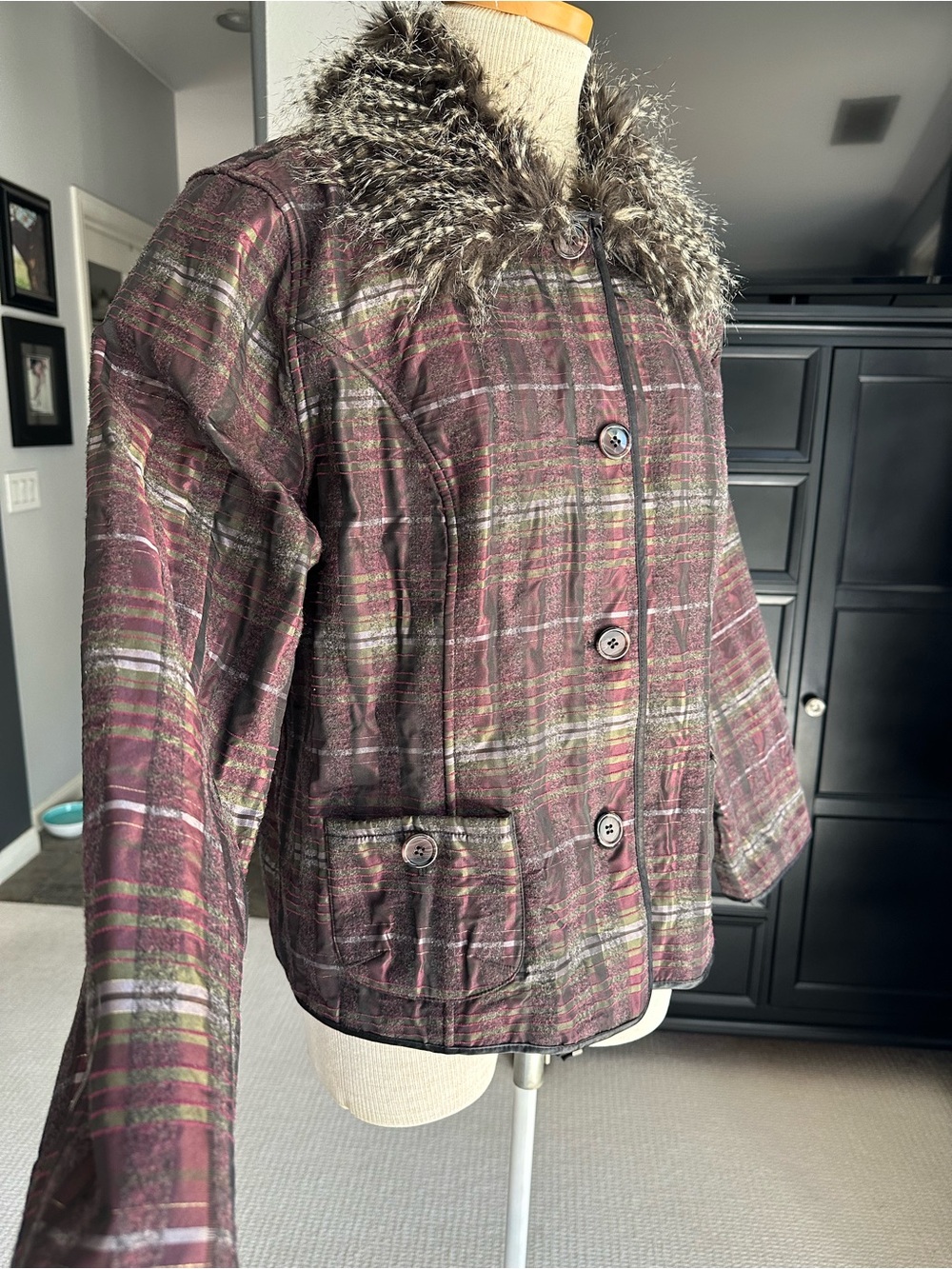 Chico's Plaid Quilted Jacket with Faux Fur Collar size large